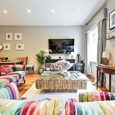 Апартаменти Magnificent 2 Bed Hyde Park Mews House Лондон Екстер'єр фото