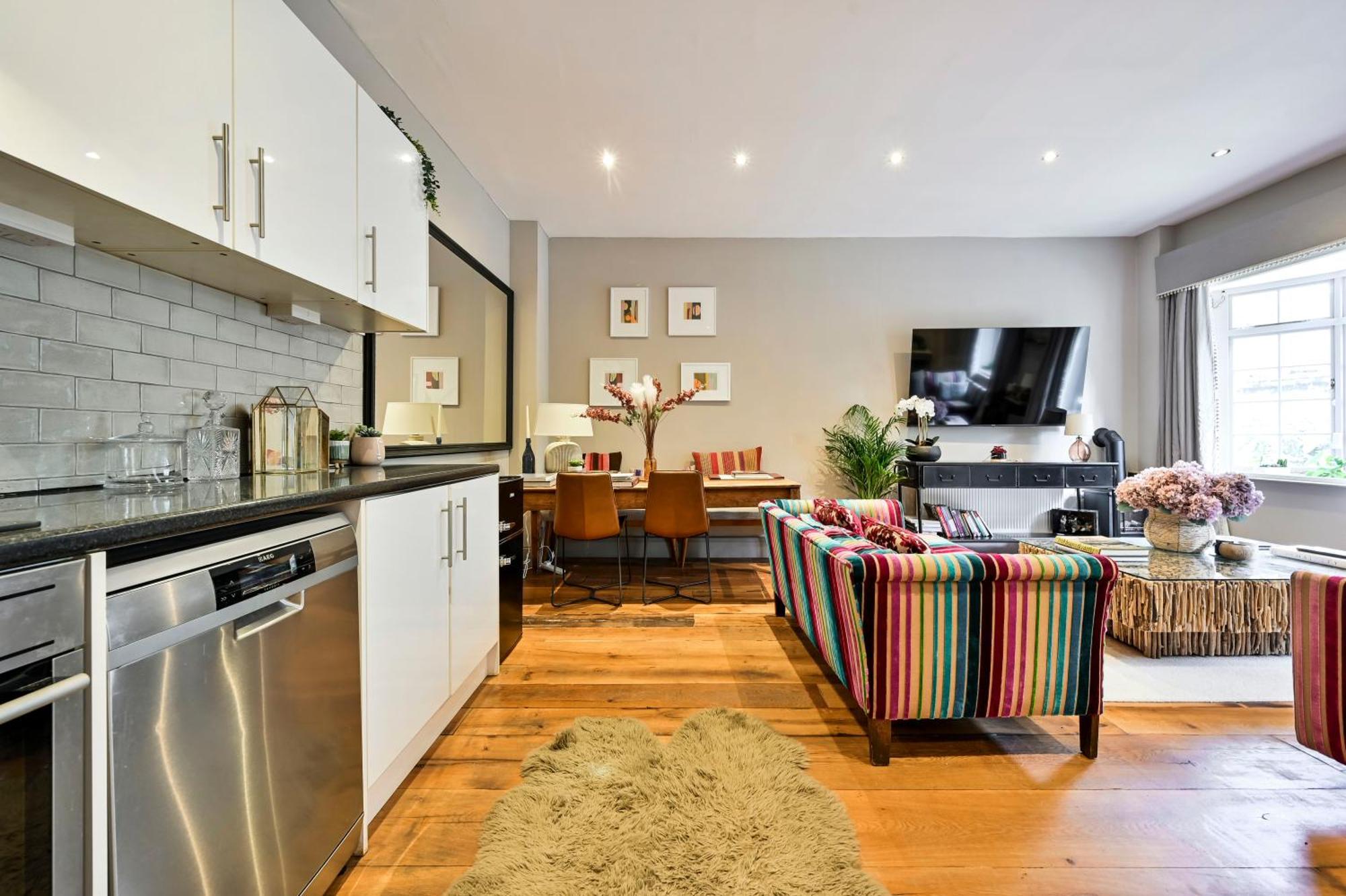 Апартаменти Magnificent 2 Bed Hyde Park Mews House Лондон Екстер'єр фото