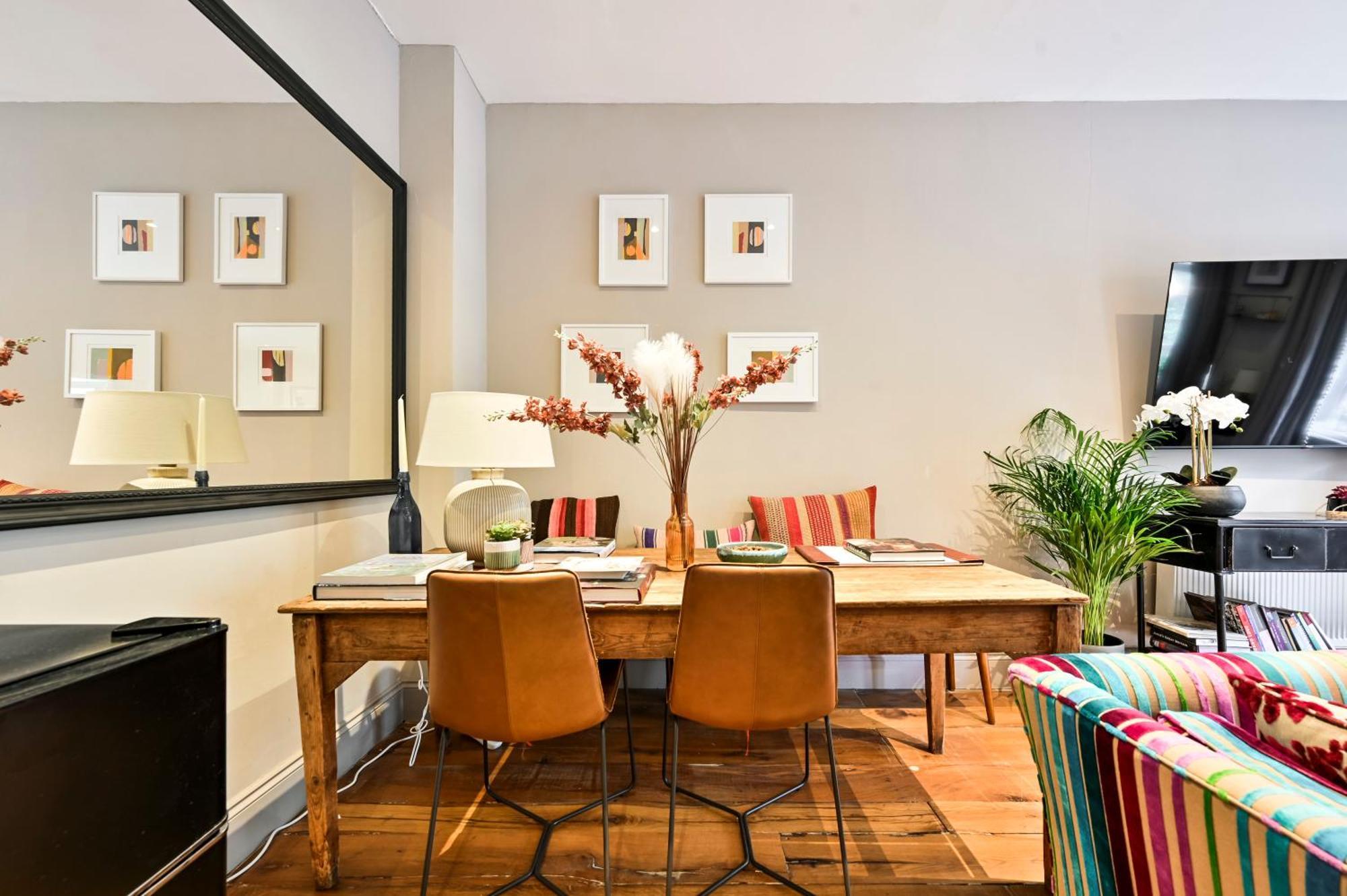 Апартаменти Magnificent 2 Bed Hyde Park Mews House Лондон Екстер'єр фото