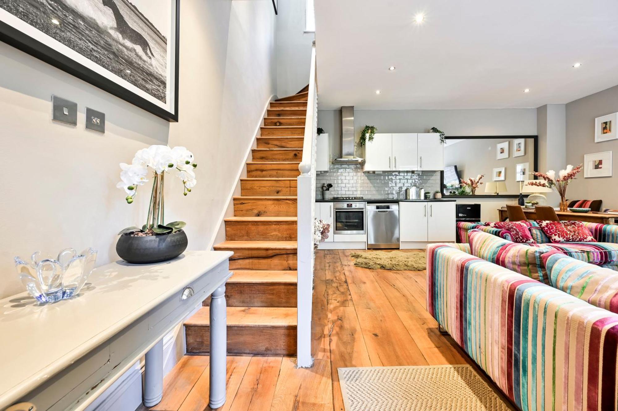 Апартаменти Magnificent 2 Bed Hyde Park Mews House Лондон Екстер'єр фото